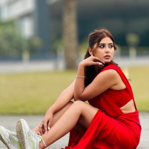 Garima Sharma Instagram - Painting the town red with my vibes. ❤️ #instapost #keepsmiling #explorepage 💫