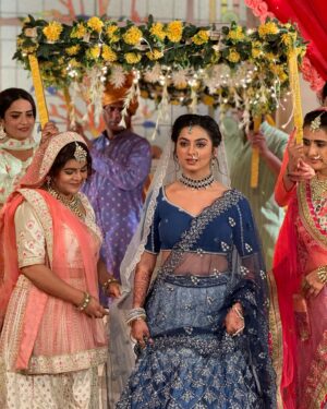 Garvita Sadhwani Instagram - Bride with blues 🧿
#yrkkh #starplus #roohibirla🦋