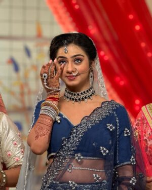 Garvita Sadhwani Instagram - Bride with blues 🧿
#yrkkh #starplus #roohibirla🦋