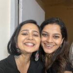 Gauri Kulkarni Instagram – Happy birthday Sakshyaaa ❤️😘😘
@gandhisakshee_