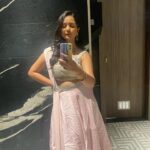 Gauri Kulkarni Instagram – Hello! 💜🤗
Sangeet ready with my favourite @_vastralekha_ 😉

#notmywedding #notmysangeet 😅