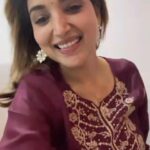 Gauri Kulkarni Instagram – Happy Diwali everyone 🎇🩷

My saree- @bahurupa_
