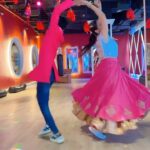 Gautami Kapoor Instagram – Garba vibes ,festive jives & dandiya delights✨💃

#favourite #festival #dance #garba #dandiya #navratri #mood #culture #ethnic #fyp #foryoupage
