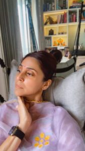 Gautami Kapoor Instagram - Koi dhoondo!!! Kahan gaye …. #relationshipgoals 😂😂#mischief #drama 😂😂