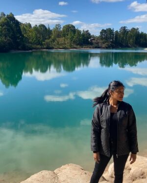 Gayathri Reddy Instagram - Prettiest little lake 😍 
📍Black Diamond Lake, WA