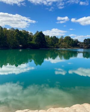 Gayathri Reddy Instagram - Prettiest little lake 😍 
📍Black Diamond Lake, WA