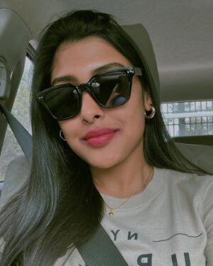 Gayathri Reddy Instagram - “Na innum uyiroda dhan iruken” post.