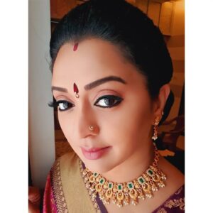 Gayatri Jayaraman Instagram - @nagai_kadai thank you for the lovely jewellery....I feel like a queen!!
@nagai_kadai
