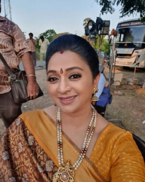 Gayatri Jayaraman Instagram - When you are excited for a new project you don't mind waking up at 3am and traveling to a far away location to shoot! It' was a long hard day at work in the heat...exhausted but happy!!