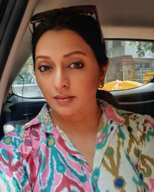 Gayatri Jayaraman Instagram - A little gloss makes everything better!