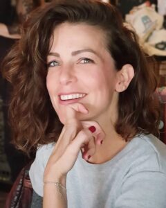 Gaye Gürsel Instagram - Eskilerden 🌻