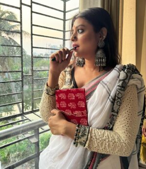 Geetashree Roy Instagram - নতুন বছর নতুন ভাবে শুভ হোক॥ শুভ নববর্ষ ॥১৪৩১❤️