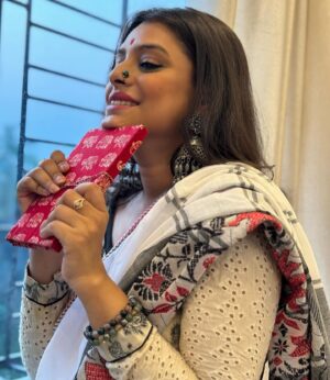 Geetashree Roy Instagram - নতুন বছর নতুন ভাবে শুভ হোক॥ শুভ নববর্ষ ॥১৪৩১❤️