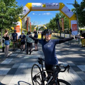 Geneviève O'Gleman Instagram - Mission accomplie !!!

Boucle du @granddefipierrelavoie réussie ! 🚴🏻‍♀️☀️🤩

Il y a un mois, j’apprivoisais mon tout premier vélo de route (avec des souliers à clip pis toute!) et j’étais pas mal intimidée par l’ensemble de l’œuvre. 

Et là, j’ai réussi 135km de vélo comme une pro✌🏻

Pas pire fière de moi! 🎉

Prête pour un nouveau défi! 

Que me suggérez-vous? Toutes disciplines confondues, je suis toute ouïe ! Go ! 

Genevieve xx