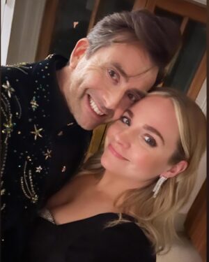 Georgia Tennant Instagram - Goodnight from me and my favorite loser 🩷 @olivierawards @rebeccavallance @jimmychoo @tylerellisofficial @smilingrocksco @sarahroseharrison  @donmarwarehouse