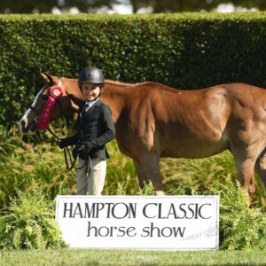 Georgina Bloomberg Instagram - It was a successful week full of ribbons for this pair in the small pony hunters at the @hamptonclassic, including a score of 88 and a second place, and two great rounds in the pony hunter classic to finish in 10th out of more than 40 entries. @mwg330 🐴 👼🏼 ❤️🥈(📸: @kindmediallc) #fairytales