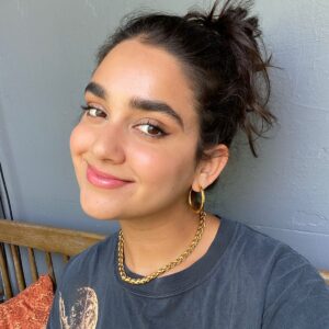 Geraldine Viswanathan Instagram - In honour of Ariana’s engagement here is a slide of some strong eyeliner moments. If Ari has taught me anything, it’s that eyeliner can change everything. 🖤