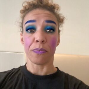Germaine de Randamie Instagram - Wat doe je als je met @lizzygevers in quarantine zit in Abu Dhabi 😂😂🙈 live life till the fullest and have fun. #utreg #holland #typpetjes #fun #germainederandamie #teamironlady #ufc #fightisland #quarantinefun #smile #blessed #netherlands #yasisland
