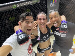 Germaine de Randamie Instagram - You are made for this shit!!! I’m so F*****g proud off you❤️🙏🏻 pro debuut, winner by submission rear naked choke @lizzygevers “Die with  memories, not dreams” #dreamteam @duanemma 🙌 #dutchpride #grancanaria #oneteam #teamironlady #netherlands #holland #fitdutchie @strikers_cage_championship @vanbuelsports @sbgymnl @boosterfightgear #teamwork #ufcfighter