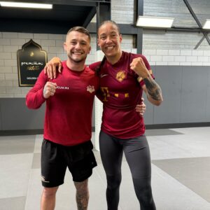 Germaine de Randamie Instagram - Happy to announce I’m joining the team of former UFC Champion @ironladymma ! 🙌🏻💥 
Not only one of the best strikers in mma but soon to be one of the best wrestlers too 👀! 

Getting ready to put the world on notice and shock some people along the way 📈👊🏻! Bring on summer!

When I told people this year is going to be a big one I meant it!🔥

Coach ramm.