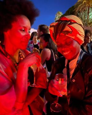 Gessica Généus Instagram - Yon lane. 1 an. Jour pour jour. Freda faisait sa première à Cannes. Mèsi lavi. Enfin en Haïti. Avec une première projection en amont de la tournée a piment rouge avec @negesmawon et ensuite au cap, Fort Liberté le 26 juillet, pour revenir à Port-au-Prince le 31 juillet au Montana. Ensuite Jacmel, les cayes première et deuxième semaine du mois d’août. @tamise_haiti @mwemtv @mobicinehaiti @bastiennehemie @fabiolaremy @jmgigon @sanosiproductions @faissol_fahad @fredafilmnan