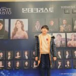 Gi So-you Instagram - 급으로 보게된 뮤지컬~ 어린이 뮤지컬 말고는 처음 보는 뮤지컬에 기남매 완전완전 감동감동😘😘😘😘 은유는 이제 컷다고 사진도 잘 안찍어줌 ㅡㅡ😑😑😑 치사뽕! 엄마 아빠도 오랜만에 본 뮤지컬이였는데 너무 너무 감동이였다~^^ 😍 소유가 커서 뮤지컬도 보고♡ 이제 자주 보러다니자~♡ ㆍ ㆍ #몬테크리스토 #뮤지컬 #기남매 #기은유#기소유#완전반함😍 #너무멋찐무대 #감사합니다