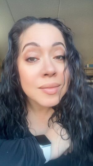Gina Brillon Instagram - Happy #motivationalmonday concentrate on your movie #ginabrillon #selflove