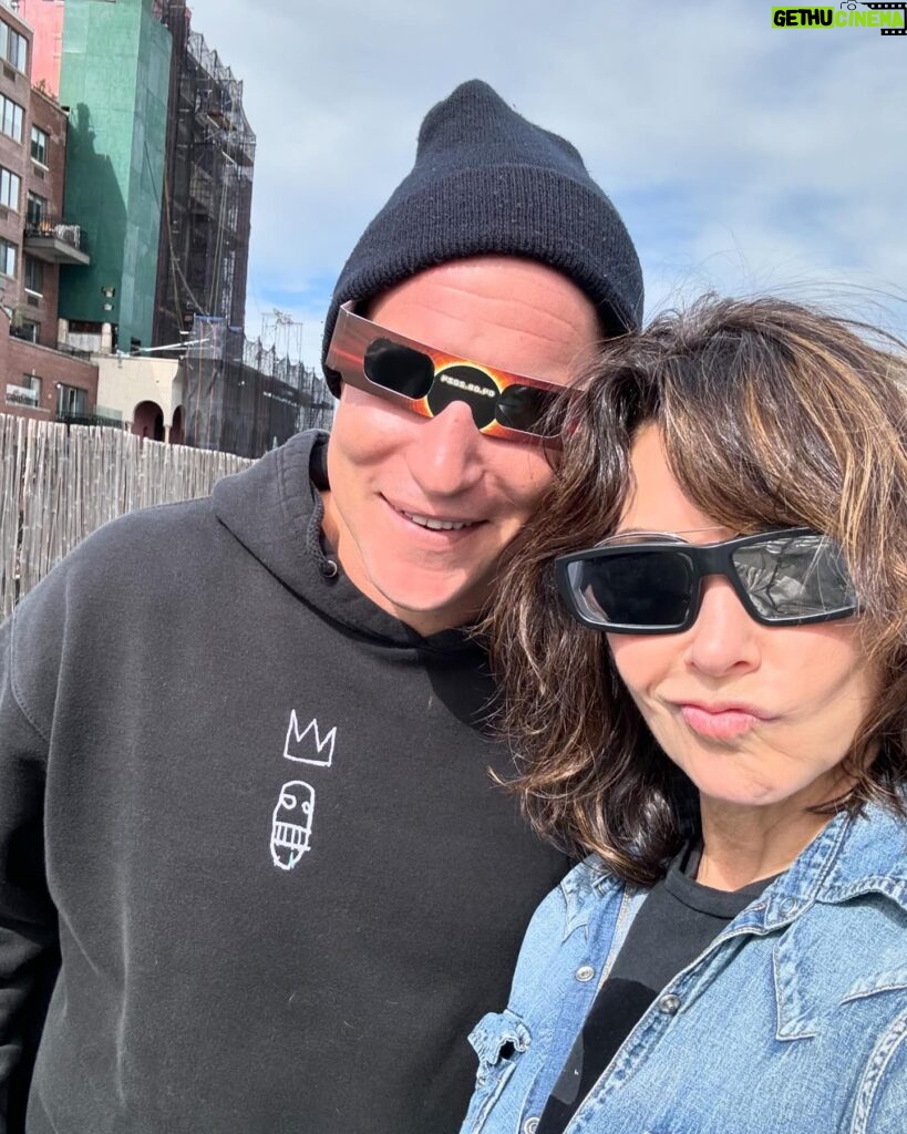 Gina Gershon Instagram - Well that was a fun gathering. The feminine moon energy totally taking over for a bit was a very nice feeling. #solareclipse