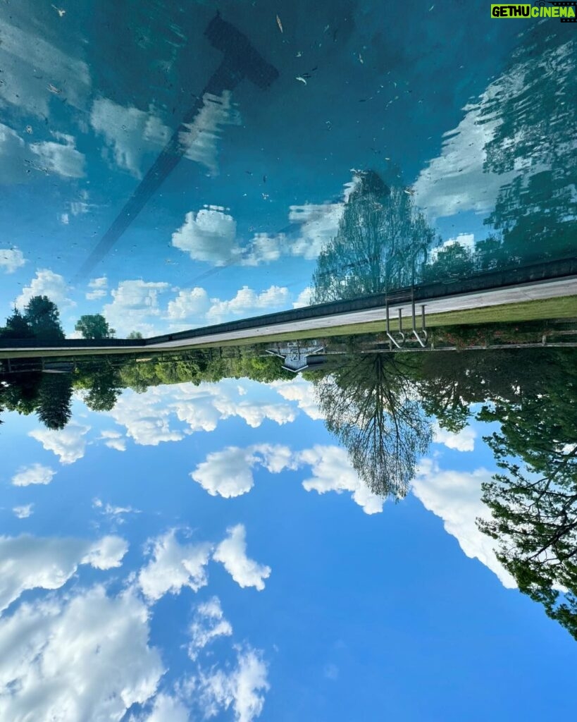 Gina Gershon Instagram - Upside down World.