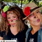 Gina Torres Instagram - What mi hermana @dianamariariva said. We’ll be out here, for as long as we need to be. #Unidas #OnlyLoveIsReal ❤️❤️#Repost @dianamariariva with @use.repost ・・・ Nothing. Just me and my hermana @iamginatorres holding the line. Solidarity. Y Punto. #sagaftra @latinasactingup • • #latinasactingup #solidarity #sagaftrastrong #diadelosmuertos