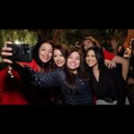 Gina Torres Instagram - AY WHAT A NIGHT!! We danced, we sang, we filled the night sky with our jubilation! The @thesepulvedahome embraced us with their gardens, kept us cozy with their roaring fire, and gave us space to celebrate!! This reel only scratches the surface of how magical the evening was…one of many more to come! To WATCH ENTIRE REEL, copy and paste link below to our YouTube channel! WEPAAA!’💃🏽🪩🍾 #latinasactingup WATCH WHOLE REEL: https://youtu.be/f8SgEau2xVg?feature=shared • 📹 by @diazdeleonmedia @charlizediazdeleon 📸by @taniamejia818 • • #latinas #party #fiesta #hermanas #redcarpet #cocktail