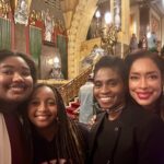 Gina Torres Instagram - Had the extreme pleasure of attending the opening night performance of #TheWiz at The Pantages theater in LA. The talent on the stage is staggering and inspiring from our leads to every single member of the chorus. Expertly directed by @schelewilliams this reimagining of a most beloved musical is a MUST SEE!! I’ll see ya’ll again on BROADWAY! #Ashé #alltheflowers🌹 1)mothers and daughters 2)2Glindas and 1 Legend 3)Gina is always fangirling always in awe always supporting 4) DAYUM GINAAA!!!! 5) when your baby meets a Queen 6) Curtain Call 7) Believe ✨🙌🏽🌹