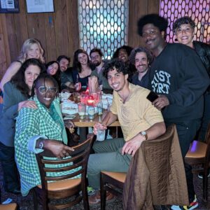 Gina Yashere Instagram - This week I said an emotional goodbye to my life changing show @bobheartsabishola.  5 years ago, a meeting with Chuck Lorre changed the course of my life & career, & myself and a talented group of people wrote 95 episodes of groundbreaking TV, brought to life by a most amazing team of people, from the cast, to directors ,costume, lighting, grips, set dressers, and props.
We became a family, & I will miss them all. 
Creating & playing Kemi was the greatest of honours. I loved every second of it & I'll miss her SO MUCH.
I will take what I've learnt & hopefully create more stories while also helping my friends do the same.
This isn't the end. Just a new beginning.
I thank you all for your support, and I'm forever grateful.
ONWARDS & UPWARDS
