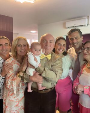Gioia Arismendi Instagram - Bautizo 🕊️ Gala 💎 Isabella 🪷 13.01.2024 
.
Gracias a todos por estar los Amamos!!! 🙌🏻♥️🧿🪬⭐️💎 Unidos en el Amor a Dios Padre Madre 🫶👐💓y recibiendo su bendición!!! 
Gracias Padrinos 👐 Familia ♥️ Amigos 🙌🏻!!! 
.
Y así la pasamos en una celebración 🍾 íntima y maravillosa!!! Ahora compartiéndola con todos ustedes!!! 🥰
.
Gracias especiales por el lugar maravilloso, en su VIP, atendidos clase aparte Gracias Gracias Gracias Dani con la divina comida y atención del Restaurant 🍴 @gourmetplanetve ✅🙏👍🏻⭐️ @gourmetplanetlpg 
.

Gracias Gracias Gracias 🙏👐🙌🏻🫶 
Amén Amén Amén 
.
Make Up & Stylist & Asesoría de Imagen @bambolabygioia 💄
.
Photos Fotos de mi celular! 📱 
.
Siempre en el único e infinito camino de Dios en #AmorMotorDelMundo 
#gioiaarismendi 
#bambolabygioia 
#gioiamom #gioiamoms 
#amoromcondicional
#amordeDios
#familia
#bautismo 
#gioiainfinita
#gioiarte 
#Agradecidos #Gracias #GraciasDios 

Ya conoces @gourmetplanetve @gourmetplanetlpg