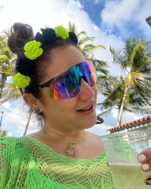 Gioia Arismendi Instagram - 05.01.2023 Mi Cumple Vida 40 Feliz 🎈♥️🧿🪬⭐️💎 a mi si me encanta cumplir años y celebrarlo!!! 
.
40 y contando Salud Dinero y Amor 🎁 mucha Gioia por venir!!! Muy feliz de ser #gioiamom #gioiamoms es algo maravilloso e indescriptible!!! Celebro la vida y que la vida me haya dado la fortuna y felicidad de dar vida de ser mamá con todas las ganas la entrega y el amor absoluto que solo un padre-madre puede entender dar y cocrear!!! ❤️🥰😍
.
Gracias Gracias Gracias a la vida que me da tanto! Gracias Padre Madre por ser siempre mi luz y mi camino! 
Gracias Familia Amigos Hermanos gracias por estar y por ser parte importante de mi existir!!! 
Gracias Gracias Gracias por mis hijas mis princesas mis mayores tesoros y deseos #StellaVera ⭐️🍀 #GalaIsabella 💎🪷 todo mi universo mis grandes maestras mi existir!!! 
Gracias Gracias Gracias porque #yosignifico #iamenough #yosoy Soham I Am Gioia Arismendi en Abundancia y prosperidad rodeada de Exito y Amor! Amén!!! 💟🕉☮️⚛️
.
Siempre en el único e infinito camino #amormotordelmundo 
#gioiaarismendi 
#bambolabygioia 
#gioiamom #gioiamoms 
#gioiainfinita❤️ 
#Agradecida #Gracias #graciasdios