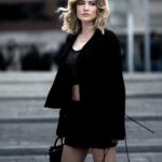 Giulia Elettra Gorietti Instagram - Love🖤 . . . . . . . #giuliaelettrago #mfw24 #ermannoscervino #street #milano