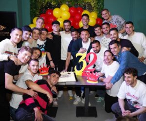 Giulia Elettra Gorietti Instagram - Happy birthday Niño 🤍
Foto festa parte uno.
.
.
.
.
.
.
@pietroiemme9 @ilpescatore_montepaone @giuseppe_cristiano_film 
#happybirthday #compleanno #party #havefun