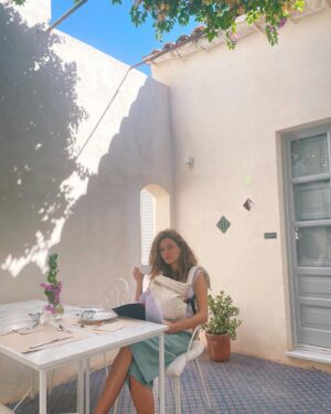 Giusy Buscemi Instagram - In modalità vacanza 
…ma studiando già per i nuovi episodi di #updc 💚
@luxvide
@fremantleit 
@rai1official 
@unpassodalcielo_official
