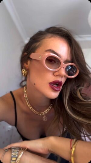 Gizem Denizci Instagram - Tasarımlarına hayran olduğum @paparysunglasses ‘tan favorim “Papary P321” 😎✨✨💫⚡️ #işbirliği #reklam
