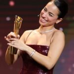 Gizem Emre Instagram - Glückwunsch an alle Gewinner des @filmpreis!Es war mir eine ehre ein Teil des Moderations Ensemble zu sein ✨