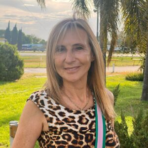 Gladys Florimonte Instagram - Fotito en algún lugar de la ruta 🤣

Lindo día para todos ‼️