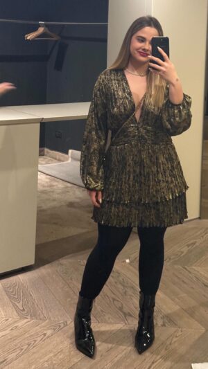 Glenda Resta Instagram - SIETE FELICI? HO TROVATO L’ALTERNATIVA 🥳🥳🥳