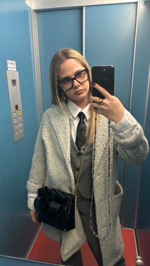 Glenda Resta Instagram - Il contouring spiegato a modo mio 😂