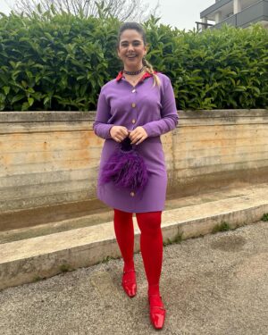 Glenda Resta Instagram - Buona Pasqua 🐣 oggi sono tornata in famiglia! Mi sono vestita super colorata per compensare dato che sono riuscita a portare anche qui il cielo grigio 💀 che fate oggi di bello? Vi leggo 💓💓💓☀️