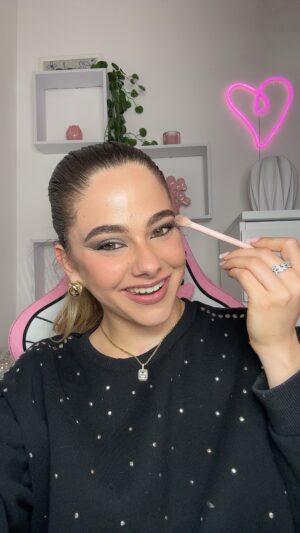 Glenda Resta Instagram - Voi chiedete e Glenda risponde 💓😂