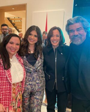 Gloria Calderón Kellett Instagram - Had an incredible night engaging with the Vice President, discussing vital issues that matter to my community. Grateful for this opportunity to gather.