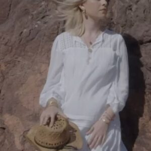 Gloria Palermo De Blasi Instagram - Le clip de "PARLER À LA LUNE" est disponible sur YouTube 🫶🏻