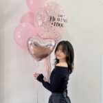 Go Bo-gyeol Instagram - 그동안 #성스러운아이돌 을 시청해주시고 김달을 사랑해주신 분들께 진심으로 감사드립니다. 성스러운 아이돌을 함께 만들어주신 손길과 마음 하나하나가 너무나 귀하고 감사했습니다. 그리고 김달을 만날 수 있어 행복했습니다. 배우고 성장한 만큼 좋은 모습으로 또 뵐 수 있도록 노력할게요 😉 Thankyou and god bless you💗 #theheavenlyidol #kimdal