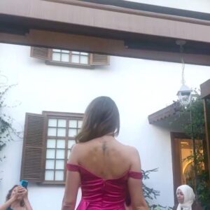 Gökşen Ateş Instagram - iyi akşam. iyi kızlar. 🩵 özge’yle bizi kardeş sandılar.