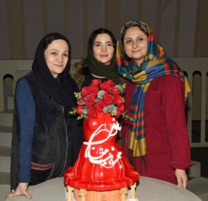 Golab Adine Instagram - در ادامه ى پست  پيشين
اگر مايليد برگ بزنيد
